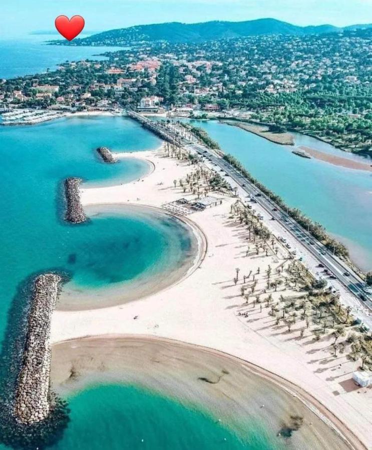 Entre Mer Et Nature Saint Aygulf Ngoại thất bức ảnh